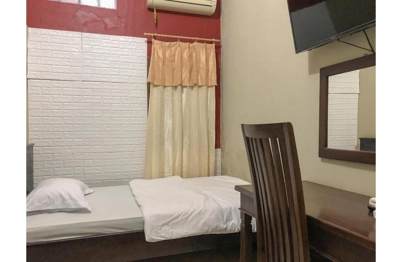 Sinar Hotel Enrekang Exteriér fotografie