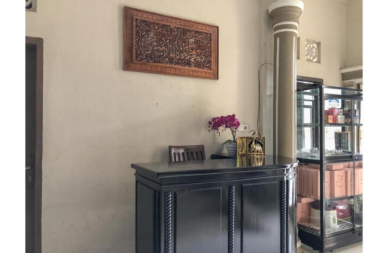 Sinar Hotel Enrekang Exteriér fotografie