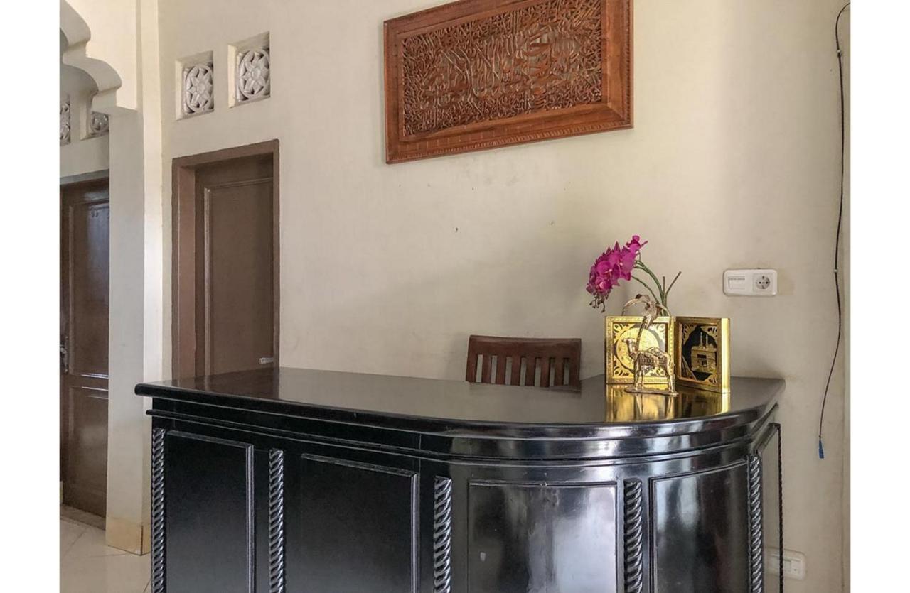 Sinar Hotel Enrekang Exteriér fotografie